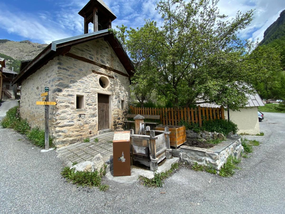 L Alpin Bel Appartement Avec Terrasse Dans Vieille Ferme De Montagne Renovee เลซอร์ ภายนอก รูปภาพ