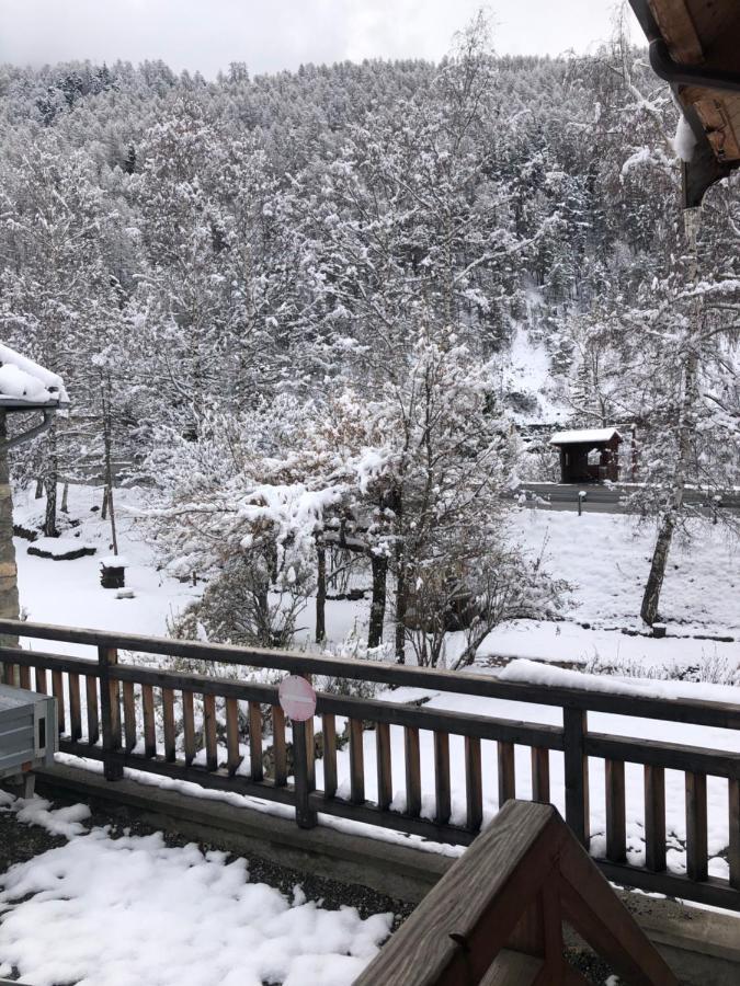 L Alpin Bel Appartement Avec Terrasse Dans Vieille Ferme De Montagne Renovee เลซอร์ ภายนอก รูปภาพ
