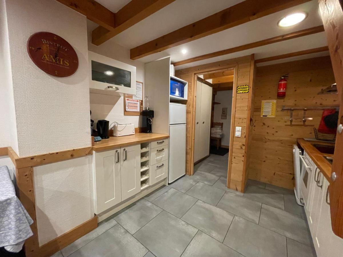 L Alpin Bel Appartement Avec Terrasse Dans Vieille Ferme De Montagne Renovee เลซอร์ ภายนอก รูปภาพ