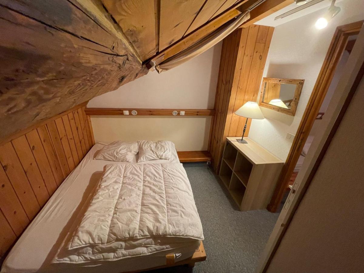 L Alpin Bel Appartement Avec Terrasse Dans Vieille Ferme De Montagne Renovee เลซอร์ ภายนอก รูปภาพ