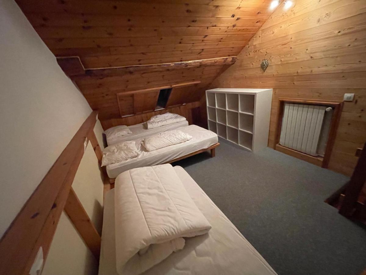 L Alpin Bel Appartement Avec Terrasse Dans Vieille Ferme De Montagne Renovee เลซอร์ ภายนอก รูปภาพ